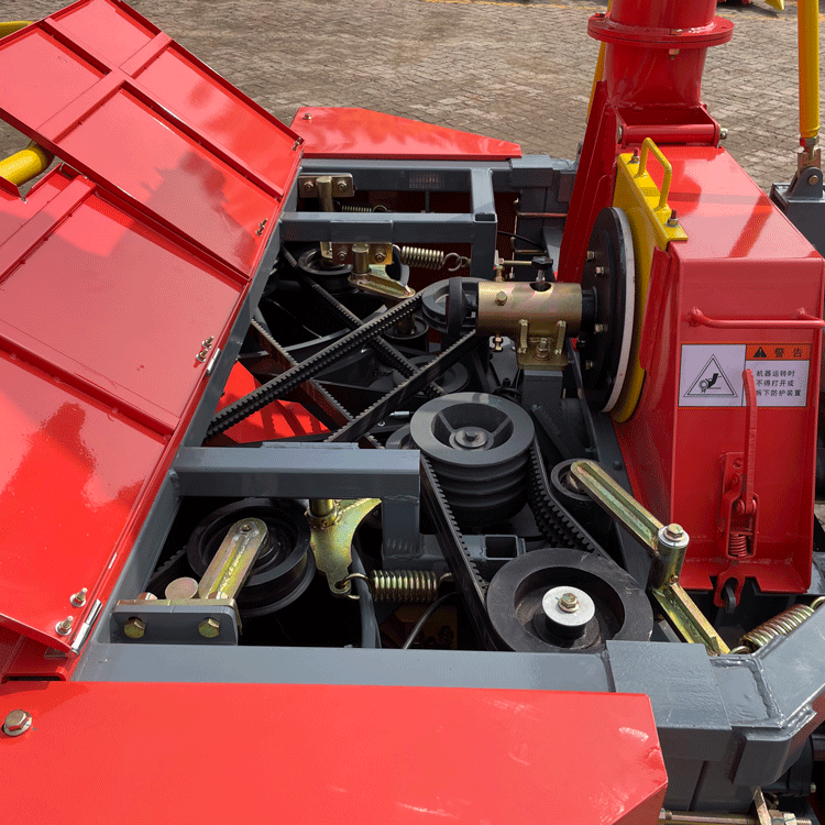 أداء موثوق ومستقر 4Qx-2400 بناء متين كفاءة عمل عالية حصادة الأعلاف والسيلاج المثبتة للمزرعة